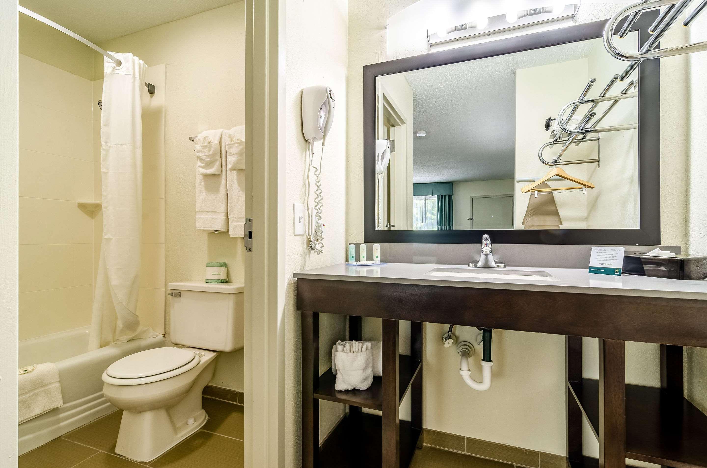 Quality Inn & Suites Creedmor - Butner Creedmoor Extérieur photo